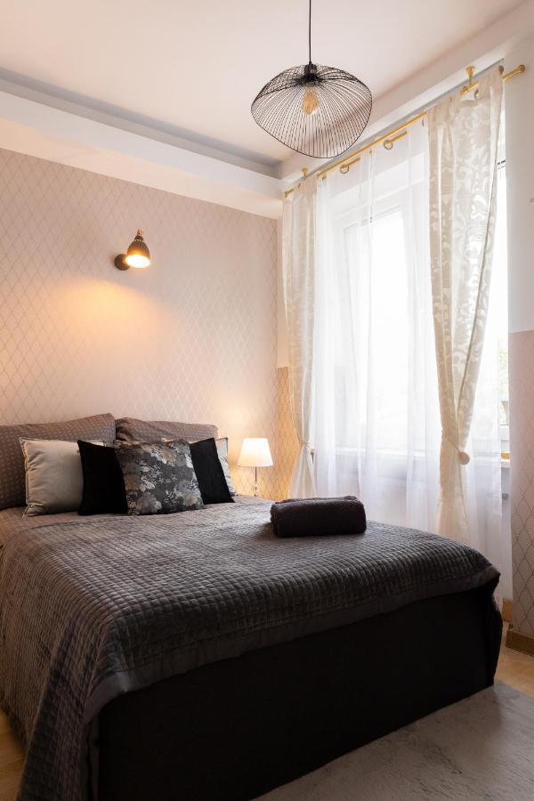 Clicktheflat Szkolna Palace Of Culture Privatunterkunft